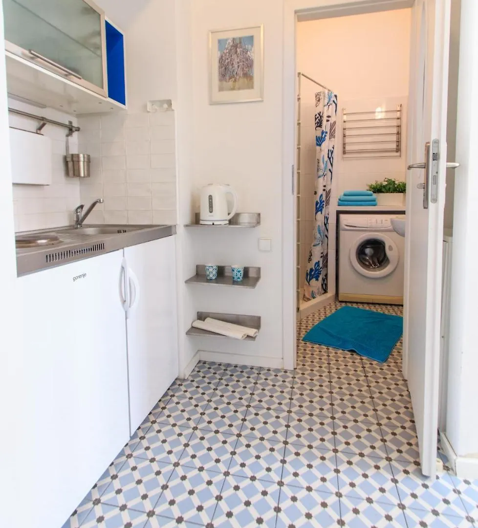 Rental Apartments Poznanska Варшава